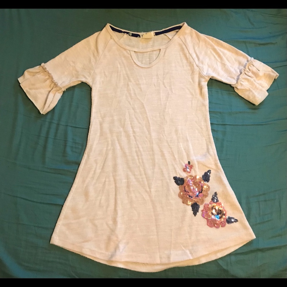 One step up M 10/12 (runs a little small) cream, shirt dress